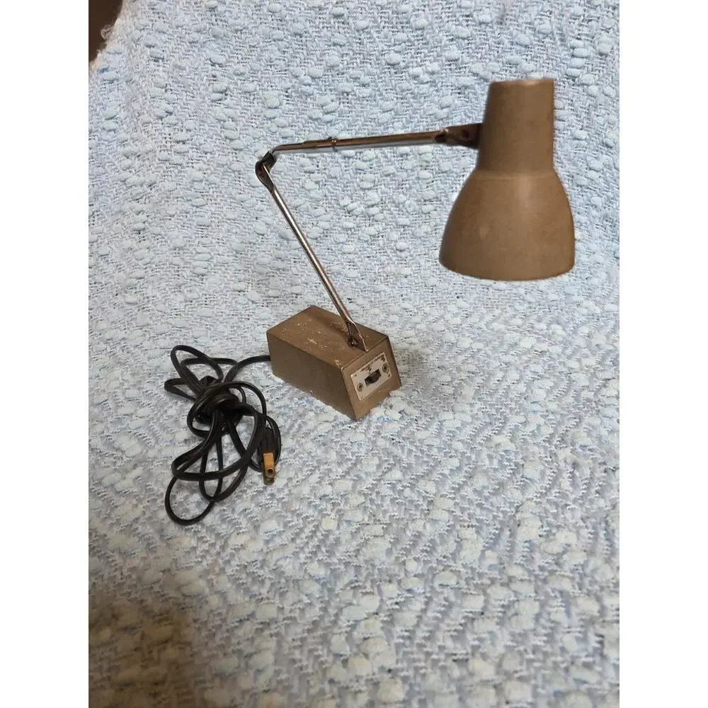 Vintage TENSOR Articulating Mini DESK LAMP‎ 1960s New York USA B3